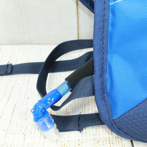 High Sierra Hydrahike 2.0 Blue Lightweight Hiking Hydration Water Pack Backpack - Picture 5 of 12